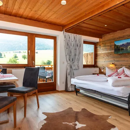 Mittermooshof Apartamento *