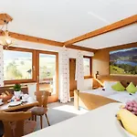 Mittermooshof * Walchsee
