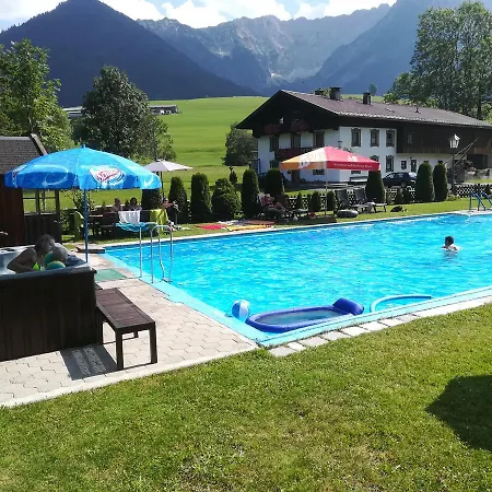 Mittermooshof Apartment *